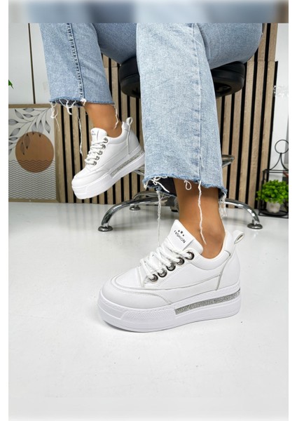 Günlük Kadın Sneaker Gizli Kalın Topuklu Taş Detaylı Oval Burun Bağcıklı Spor Ayakkabı F70