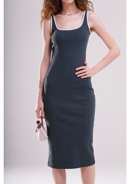 Kadın Koyu Yeşil Askılı Midi Elbise modelleri