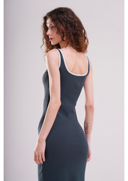 Kadın Koyu Yeşil Askılı Midi Elbise fırsatları