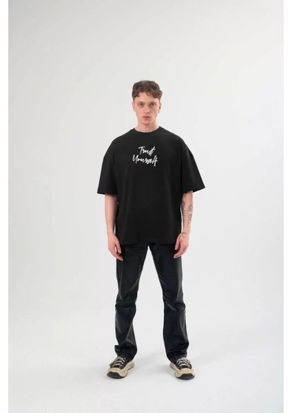 Bisiklet Yaka Baskılı Oversize T-Shirt - Siyah