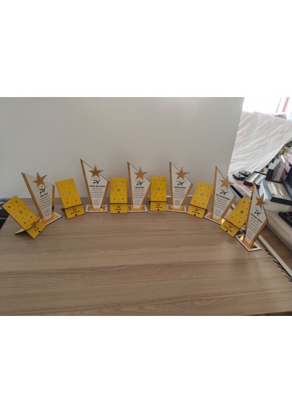 Hediyelik Plaket Iş Arkadaşlarına / Çalışanlarına / V.b.(Kişiye Özel Isim Yazılı) indirimleri