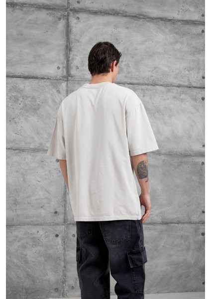 Krem Yıkamalı Dirk Yazılı Oversize Tshirt modelleri