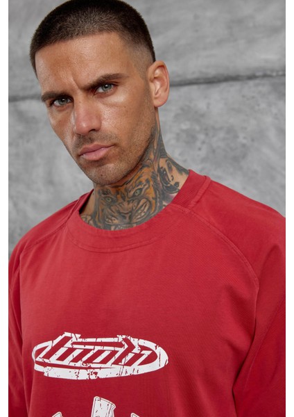Kırmızı Lesschen Baskılı Yıkamalı Oversize Tshirt fırsatları