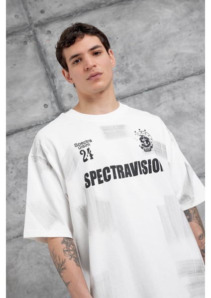 Beyaz Spectravision Detaylı Oversize Tshirt