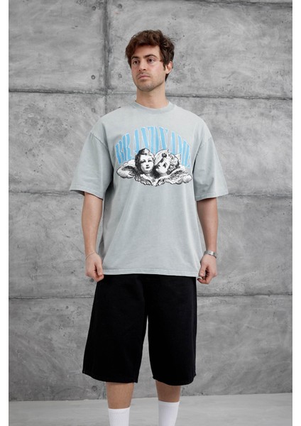 Gri Brandname Yazılı Yıkamalı Oversize Tshirt fırsatları