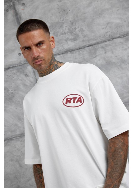 Beyaz First Your Mind Yazılı Oversize Tshirt fırsatları