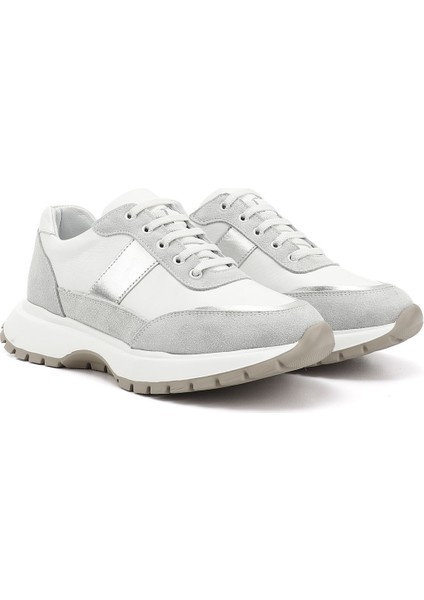 Kadın Beyaz Lastik Bağcıklı Hakiki Deri Sneaker