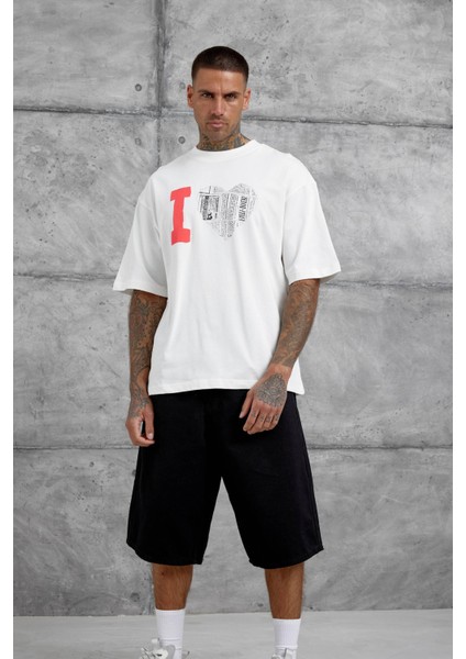 Beyaz Kalp Küpür Baskılı Oversize Tshirt indirimleri