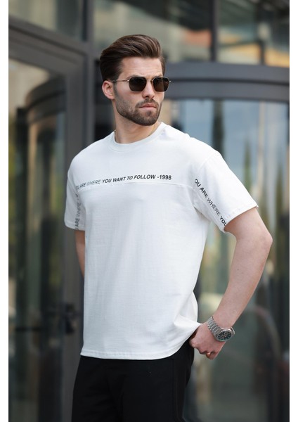 Beyaz Bisiklet Yaka Baskılı Basic Tişört E7156 fiyatları