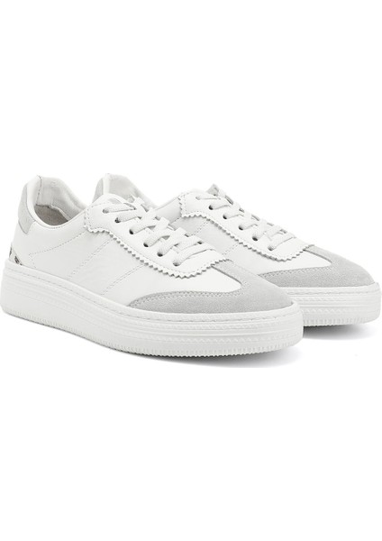 Kadın Beyaz Lastik Bağcıklı Hakiki Deri Sneaker