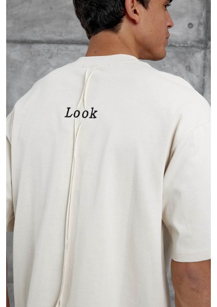 Krem Look Yazılı Parçalı Oversize Tshirt