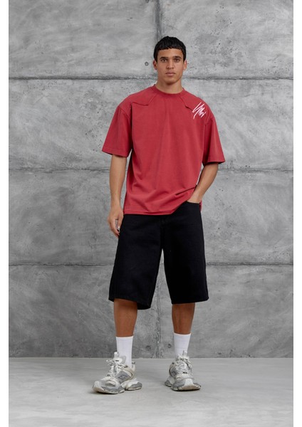 Kırmızı Parçalı Yıkamalı Oversize Tshirt fırsatları