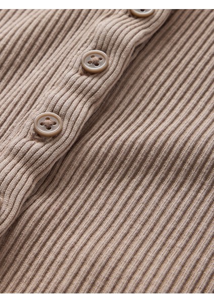 Kadın Bej Crop Fitilli Atlet modelleri