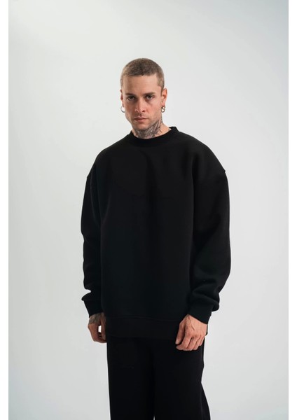 Uzun Kol Bisiklet Yaka Basic Sweatshirt - Siyah