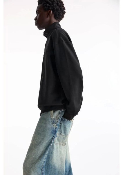 Oversize Yarım Farmuarlı Yakalı Basic Sweatshirt - Siyah