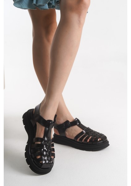 - Günlük Kadın Deri Sandalet fiyatları