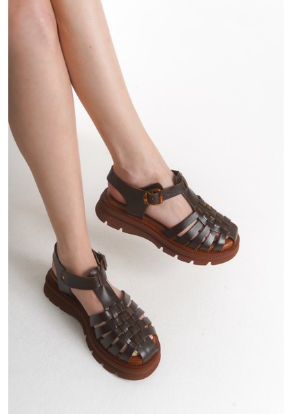 - Günlük Kadın Deri Sandalet fiyatları