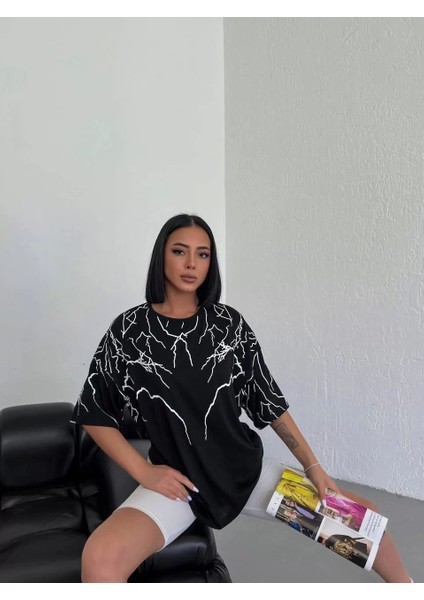 Bisiklet Yaka Baskılı Oversize T-Shirt - Siyah modelleri