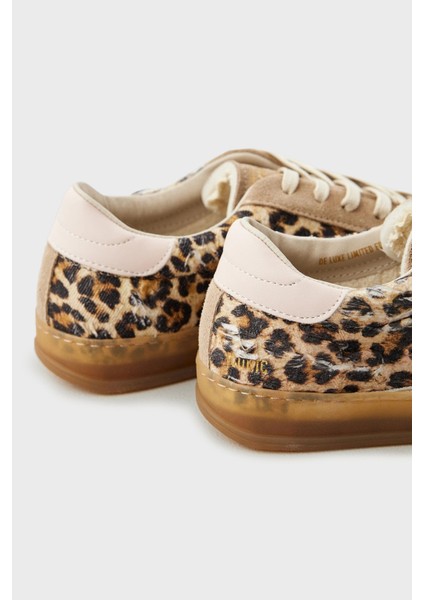 Moaconcept Deri Logolu Leopar ve Süet Detaylı Sneaker Ayakkabı Bayan Ayakkabı IC009 indirimleri