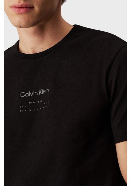 Baskılı Pamuklu Regular Fit Bisiklet Yaka T Shirt K10K114172BEH Erkek T Shirt K10K114172 Beh fırsatları