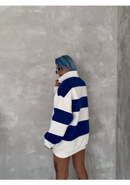 Üç Iplik Parçalı Yakalı Sweatshirt - Mavi
