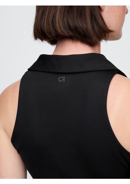 Kadın Siyah Gapfit Power Polo Yaka T-Shirt fiyatları