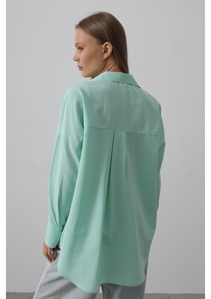 Geniş Manşet Detaylı Gömlek - Mint fırsatları