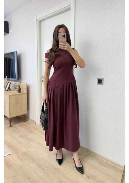 Asimetrik Düşük Yaka Kolsuz Uzun Elbise - Bordo
