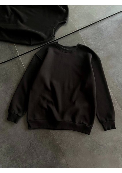 Kışlık Bisiklet Yaka Üç Iplik Basic Sweatshirt - Siyah