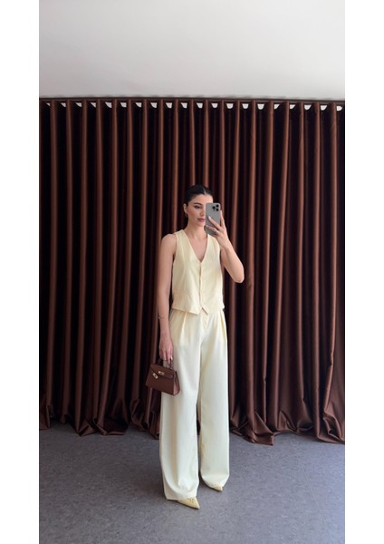 Butter Yellow Yelek-Pantolon Takım