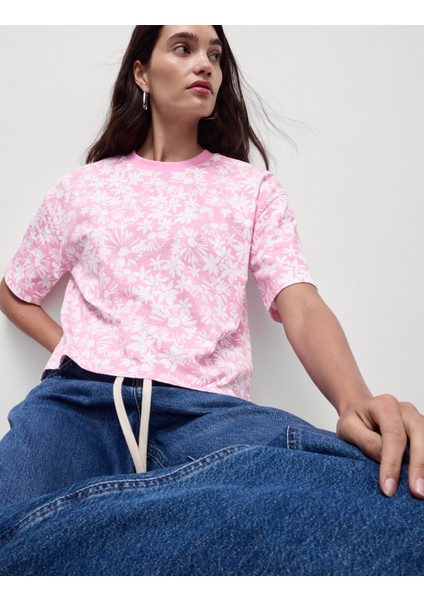 Pamuklu Kısa Kollu Çiçek Desenli T-Shirt