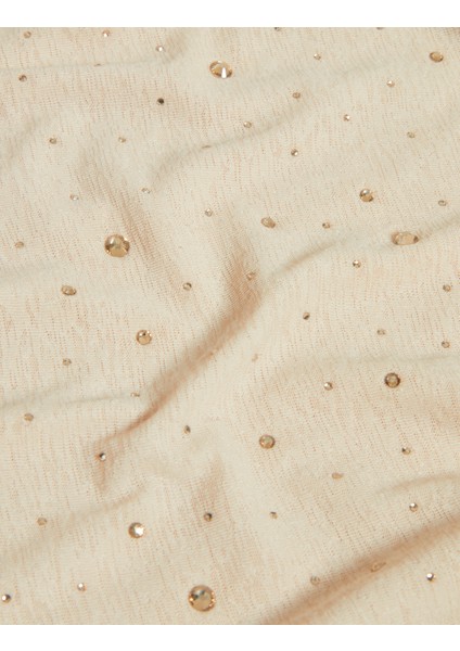 Yuvarlak Yaka Üst indirimleri