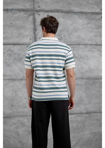 Yeşil Çizgili Örme Kumaş Yakalı Oversize Tshirt modelleri