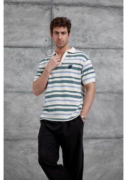 Yeşil Çizgili Örme Kumaş Yakalı Oversize Tshirt fırsatları