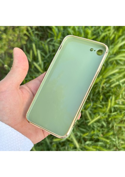 Apple iPhone 7/8/se 2022 Kılıf Kenar Detaylı Yumuşak Parlak Silikon modelleri
