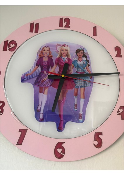 Kıds - Barbie ve Arkadaşları Temalı Çocuk Odası Duvar Saati - 40 cm modelleri