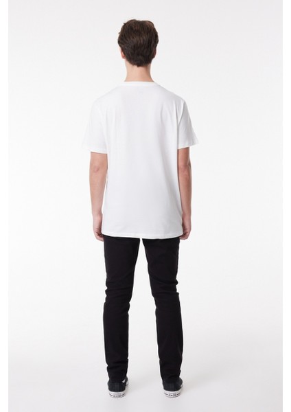 Lee Erkek Regular Fit Grafik Baskılı Beyaz Tişört ML65QAI12 indirimleri