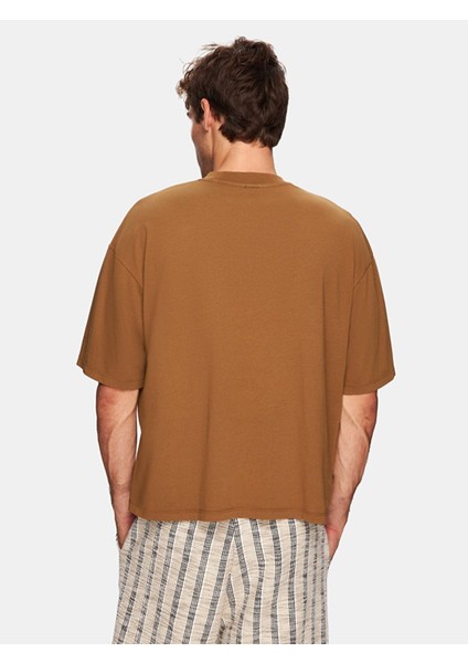 Erkek Loose Kahve Rengi T-shırt modelleri