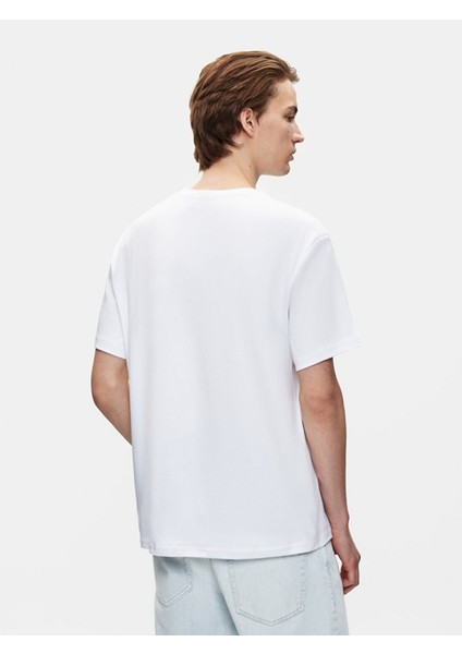 Erkek Loose Beyaz T-shırt modelleri