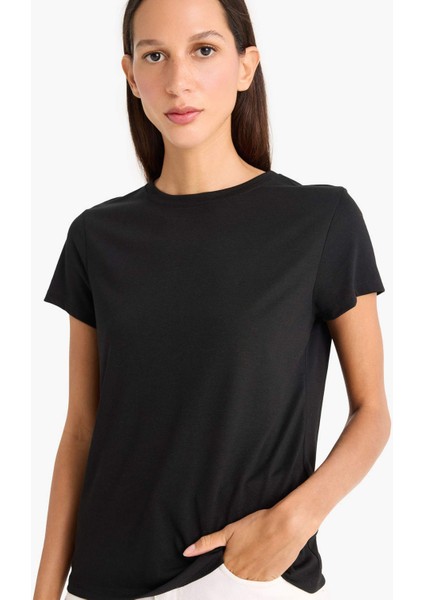 Regular Fit Bisiklet Yaka Basic Düz Kısa Kollu Tişört F4213AXNS