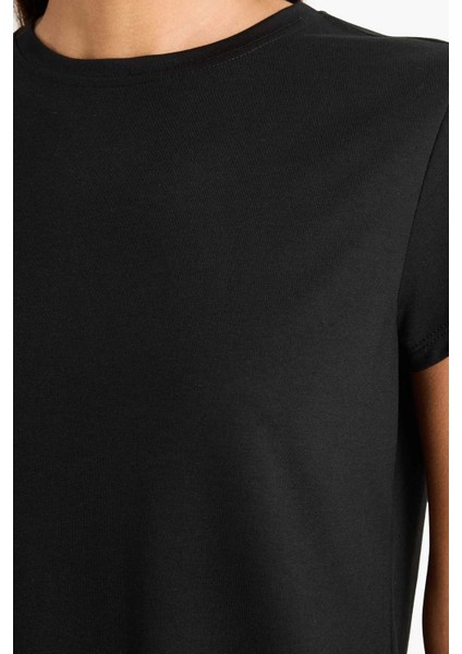 Regular Fit Bisiklet Yaka Basic Düz Kısa Kollu Tişört F4213AXNS indirimleri