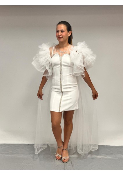 Kız Çocuk Abiye Krem Krep Kumaş Askılı Taş Şerit Işlemeli Kolları Farbalı Çıkabilen Pelerin Detaylı Illüzyon Yaka Abiye Elbise 10-15 Yaş fiyatları