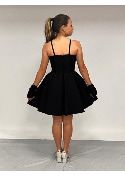 Kız Çocuk Abiye Siyah Krep Kumaş Askılı Kordon Taş Detaylı Illüzyon Yakatül Eldivenli Abiye Elbise 10-15 Yaş modelleri