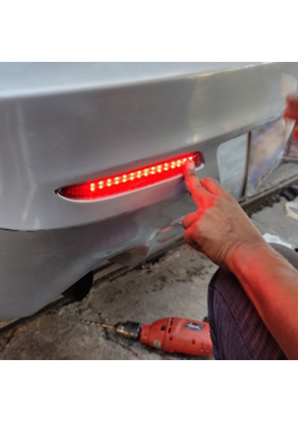 Araba LED Araba Reflektör Kuyruk Fren Lambası Kuyruk Arka Tampon Işıkları (Yurt Dışından)