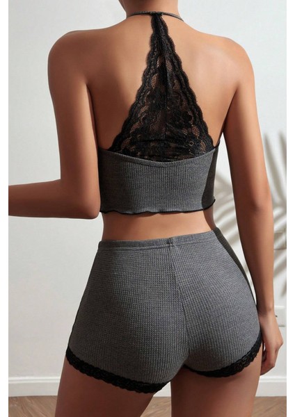 Kadın Gri Kaşkorse Sırt ve Bacak Kısmı Dantel Detaylı Şortlu Gecelik Takım indirimleri