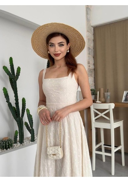 Cuper Çiçek Detaylı Elbise fırsatları