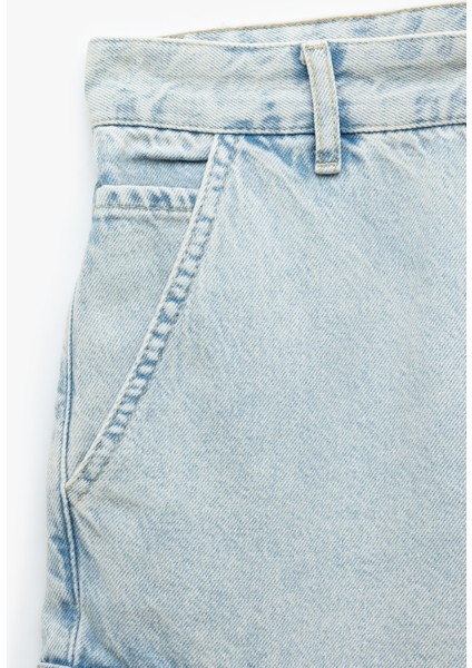 Oversize Pamuklu Cep Detaylı Bermuda Kargo Jean Şort