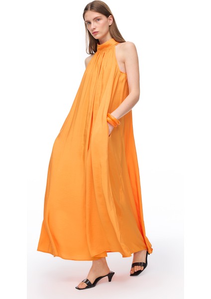 Turuncu Decisive Rahat Kalıp Diz Altı Elbise