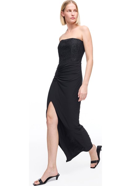 Siyah Lille Bele Oturan Uzun Boy Elbise