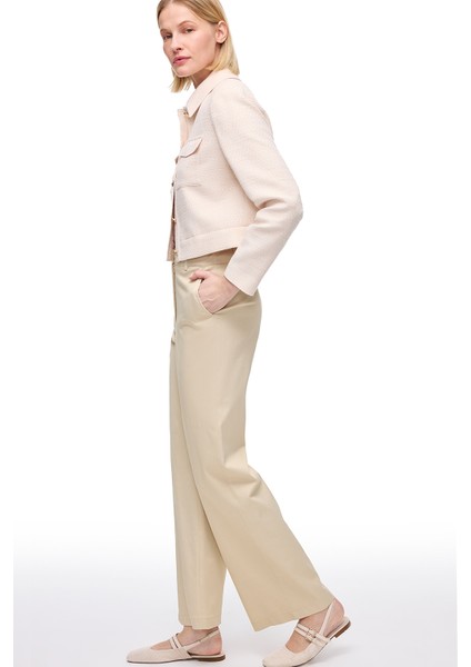 Bej Kalsit Rahat Kalıp Yüksek Bel Pantolon modelleri